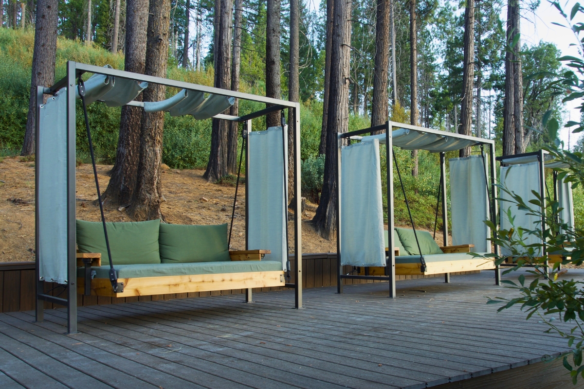 Rush Creek Hanging Daybeds